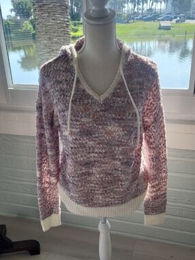 Maurices Pink Marled V-Neck Hooded Sweater with Cream Trim